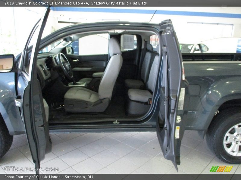 Shadow Gray Metallic / Jet Black 2019 Chevrolet Colorado LT Extended Cab 4x4