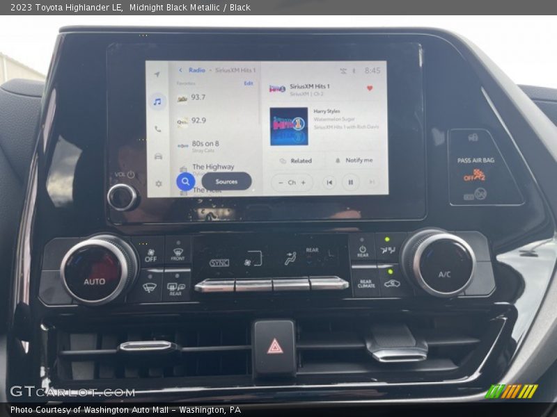 Midnight Black Metallic / Black 2023 Toyota Highlander LE