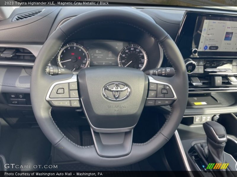  2023 Highlander XLE Steering Wheel