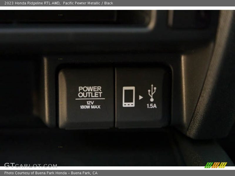 Pacific Pewter Metallic / Black 2023 Honda Ridgeline RTL AWD