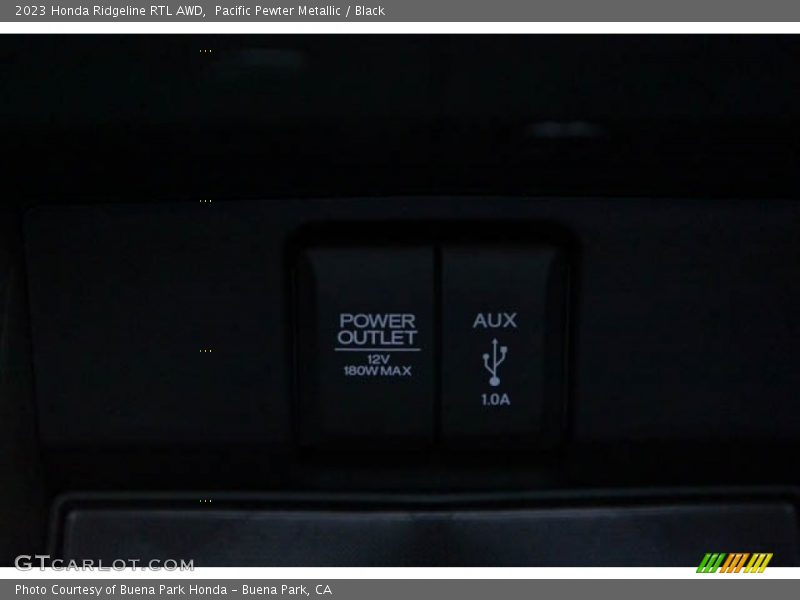 Pacific Pewter Metallic / Black 2023 Honda Ridgeline RTL AWD