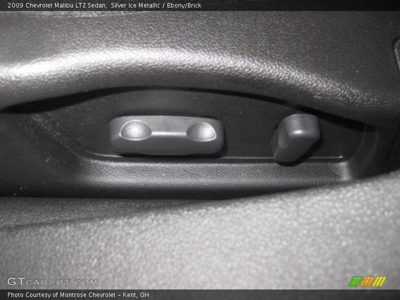 Silver Ice Metallic / Ebony/Brick 2009 Chevrolet Malibu LTZ Sedan