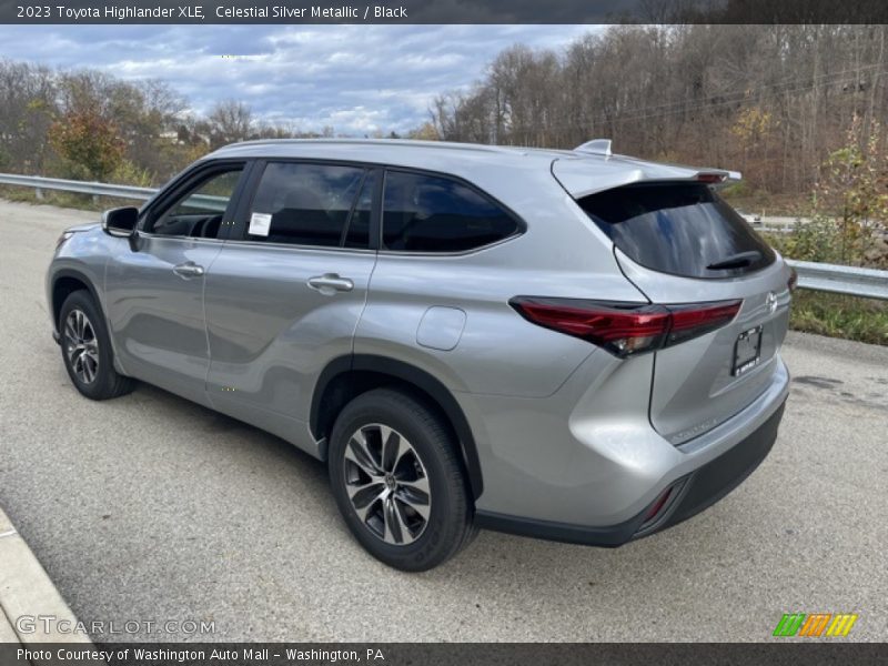  2023 Highlander XLE Celestial Silver Metallic