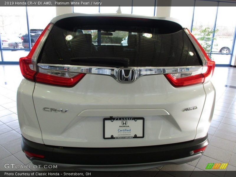 Platinum White Pearl / Ivory 2019 Honda CR-V EX AWD