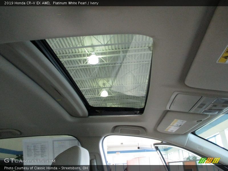 Platinum White Pearl / Ivory 2019 Honda CR-V EX AWD