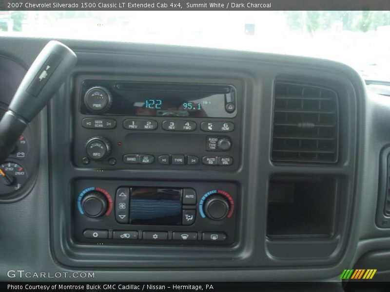 Summit White / Dark Charcoal 2007 Chevrolet Silverado 1500 Classic LT Extended Cab 4x4