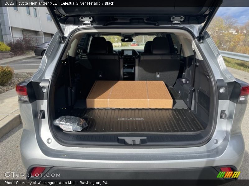  2023 Highlander XLE Trunk