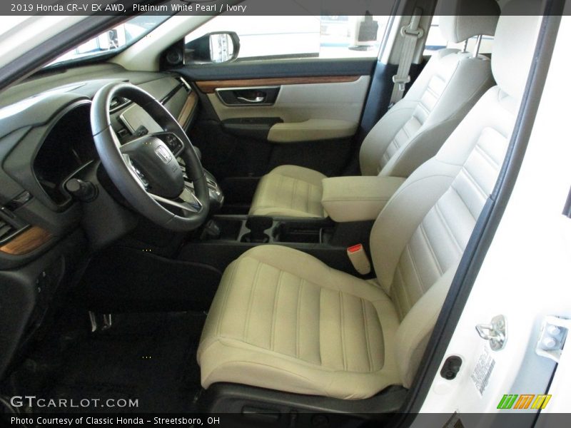 Platinum White Pearl / Ivory 2019 Honda CR-V EX AWD