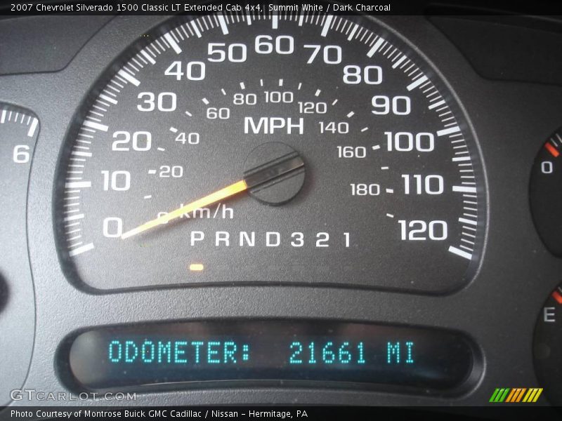 Summit White / Dark Charcoal 2007 Chevrolet Silverado 1500 Classic LT Extended Cab 4x4