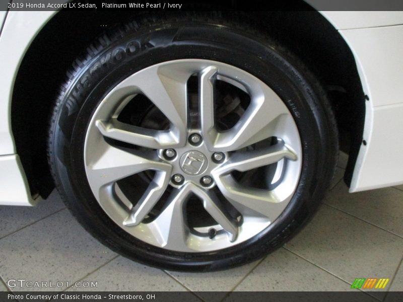 Platinum White Pearl / Ivory 2019 Honda Accord LX Sedan