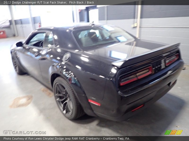 Pitch Black / Black 2022 Dodge Challenger R/T Scat Pack Shaker