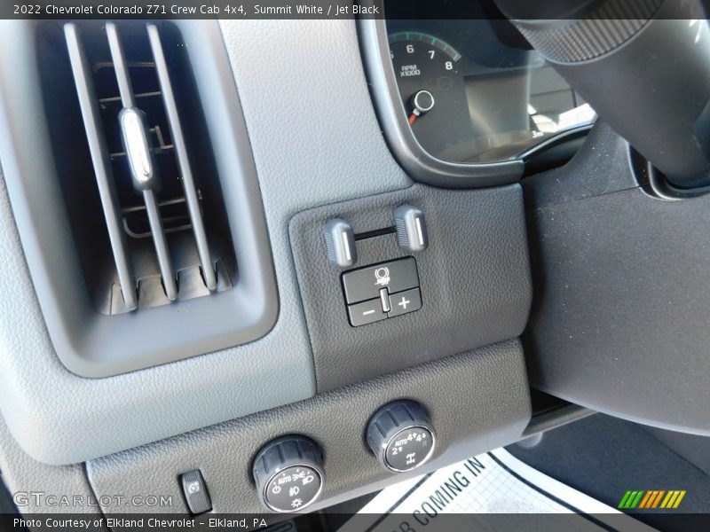 Summit White / Jet Black 2022 Chevrolet Colorado Z71 Crew Cab 4x4