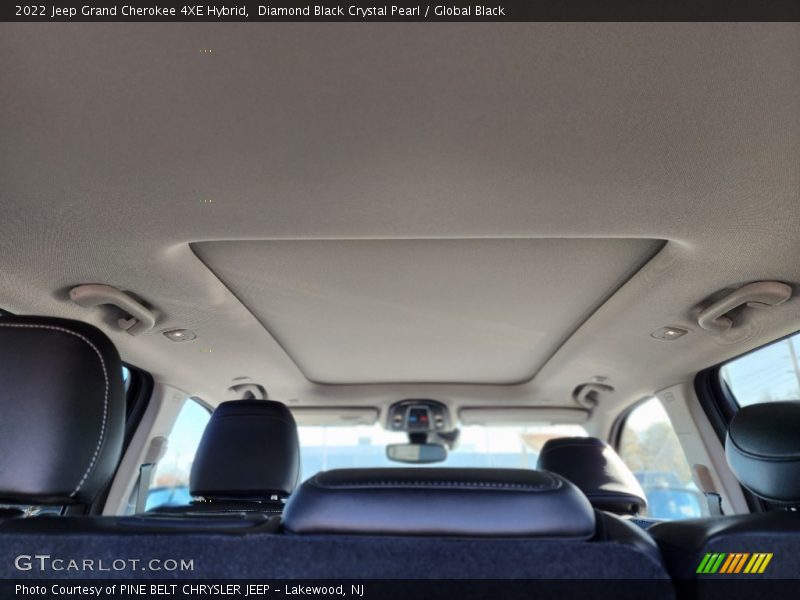 Diamond Black Crystal Pearl / Global Black 2022 Jeep Grand Cherokee 4XE Hybrid