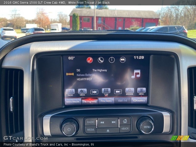White Frost Tricoat / Jet Black 2016 GMC Sierra 1500 SLT Crew Cab 4WD