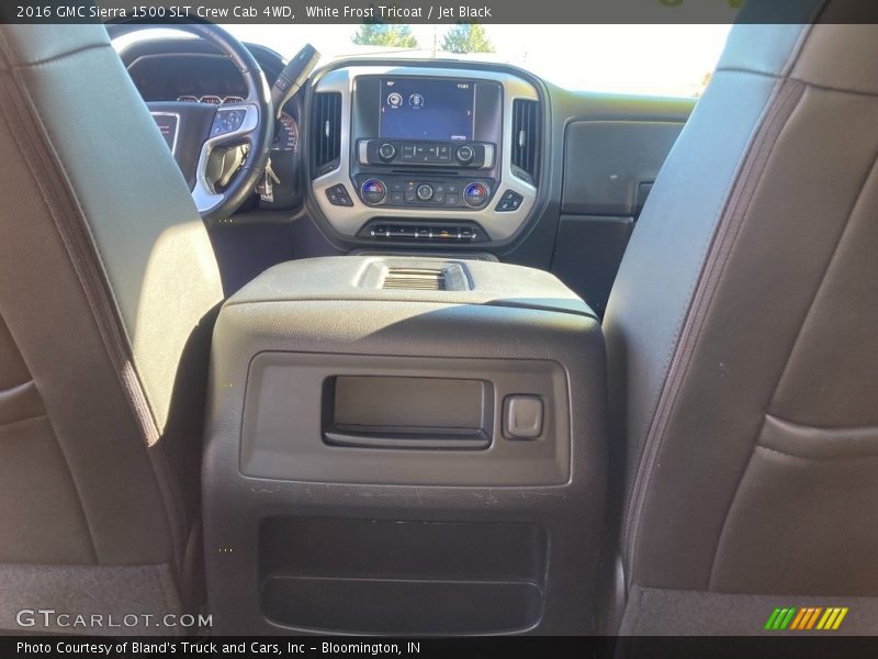 White Frost Tricoat / Jet Black 2016 GMC Sierra 1500 SLT Crew Cab 4WD