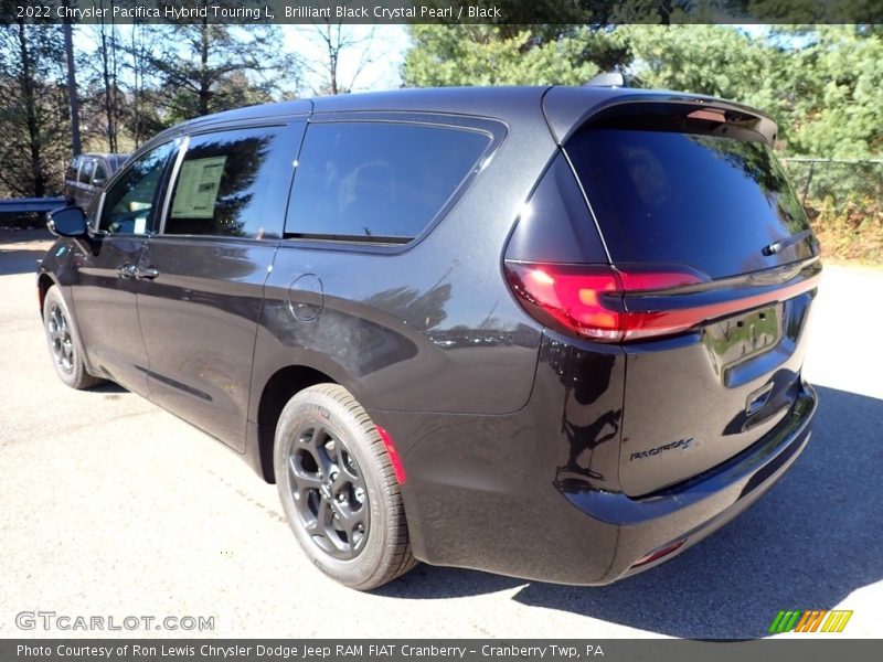 Brilliant Black Crystal Pearl / Black 2022 Chrysler Pacifica Hybrid Touring L