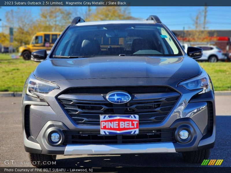 Magnetite Gray Metallic / Slate Black 2023 Subaru Outback 2.5i Limited