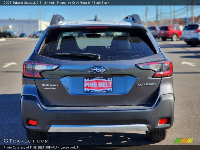 Magnetite Gray Metallic / Slate Black 2023 Subaru Outback 2.5i Limited