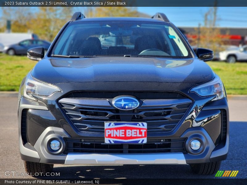 Crystal Black Silica / Slate Black 2023 Subaru Outback 2.5i Limited