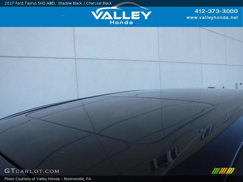 Shadow Black / Charcoal Black 2017 Ford Taurus SHO AWD