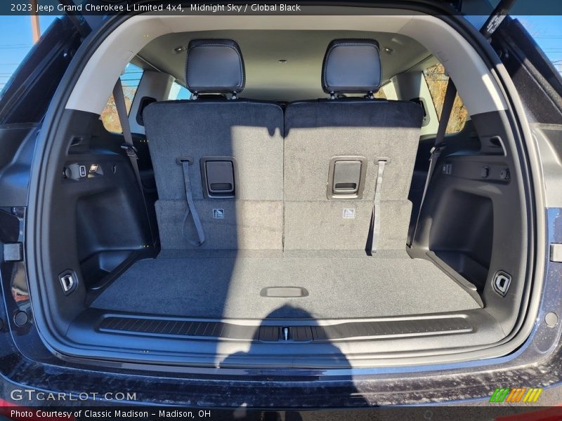 Midnight Sky / Global Black 2023 Jeep Grand Cherokee L Limited 4x4