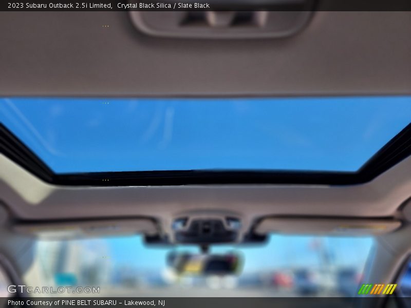 Crystal Black Silica / Slate Black 2023 Subaru Outback 2.5i Limited