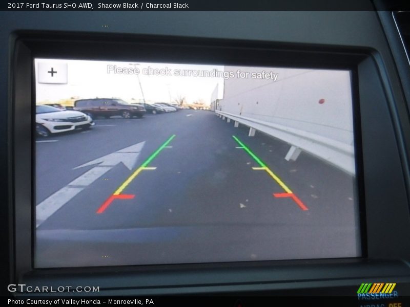 Shadow Black / Charcoal Black 2017 Ford Taurus SHO AWD