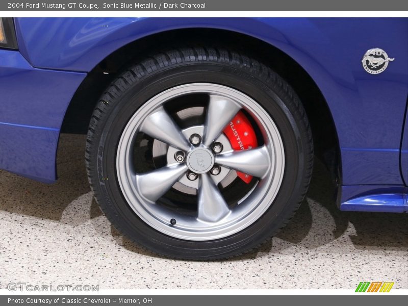 Sonic Blue Metallic / Dark Charcoal 2004 Ford Mustang GT Coupe