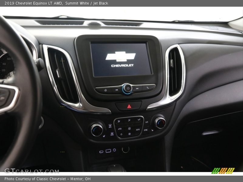 Summit White / Jet Black 2019 Chevrolet Equinox LT AWD