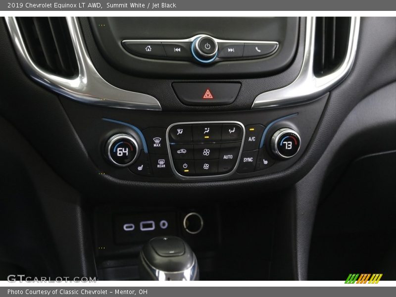 Summit White / Jet Black 2019 Chevrolet Equinox LT AWD