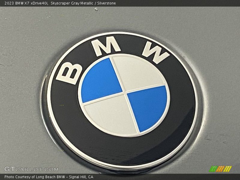 Skyscraper Gray Metallic / Silverstone 2023 BMW X7 xDrive40i