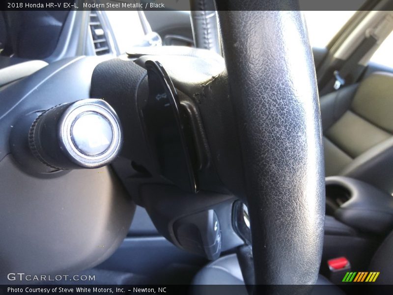 Modern Steel Metallic / Black 2018 Honda HR-V EX-L