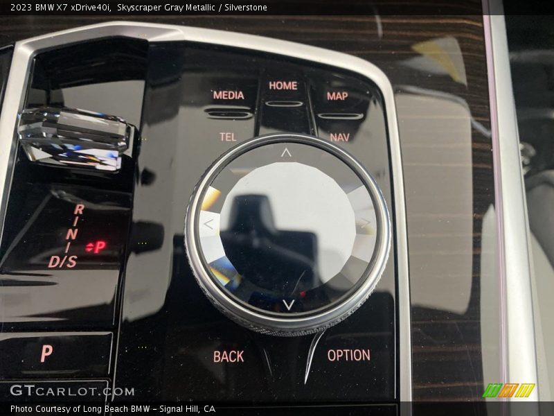Skyscraper Gray Metallic / Silverstone 2023 BMW X7 xDrive40i