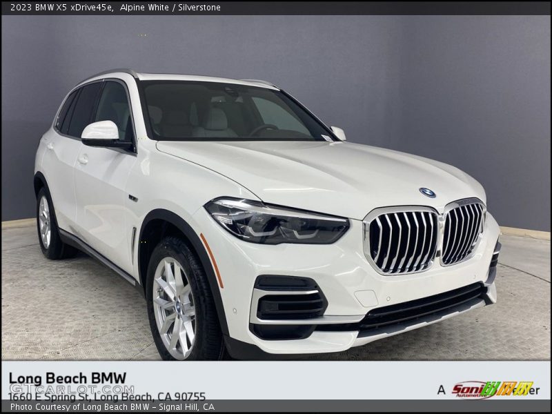 Alpine White / Silverstone 2023 BMW X5 xDrive45e