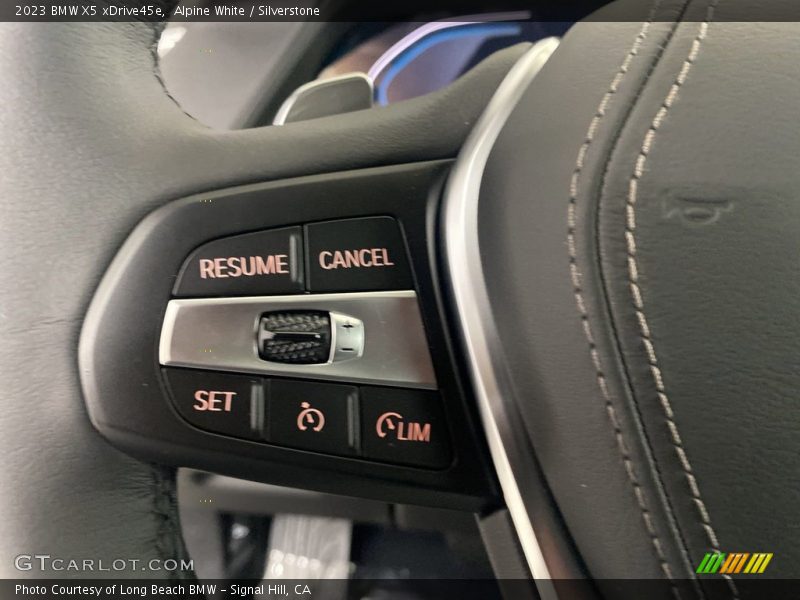  2023 X5 xDrive45e Steering Wheel