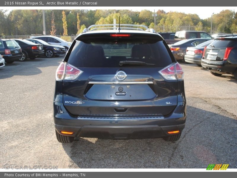 Arctic Blue Metallic / Charcoal 2016 Nissan Rogue SL