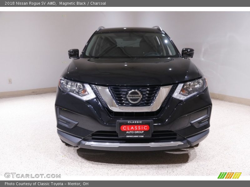 Magnetic Black / Charcoal 2018 Nissan Rogue SV AWD