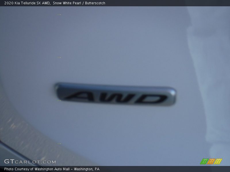 Snow White Pearl / Butterscotch 2020 Kia Telluride SX AWD