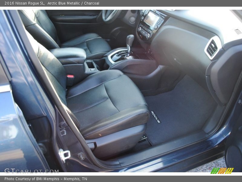 Arctic Blue Metallic / Charcoal 2016 Nissan Rogue SL