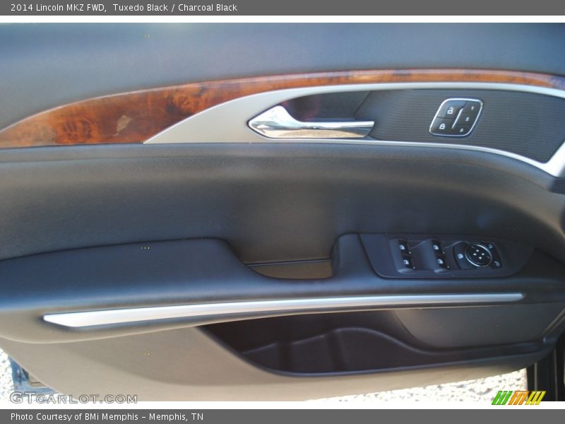 Tuxedo Black / Charcoal Black 2014 Lincoln MKZ FWD