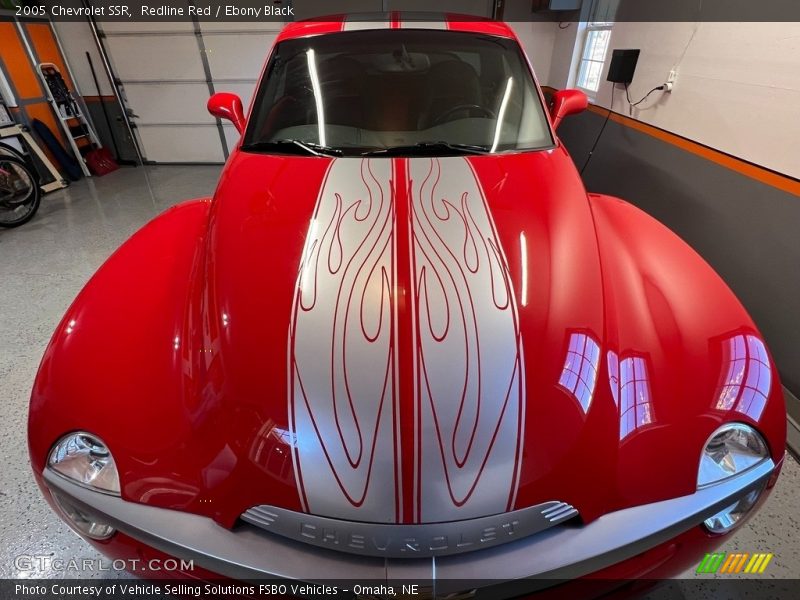 Redline Red / Ebony Black 2005 Chevrolet SSR