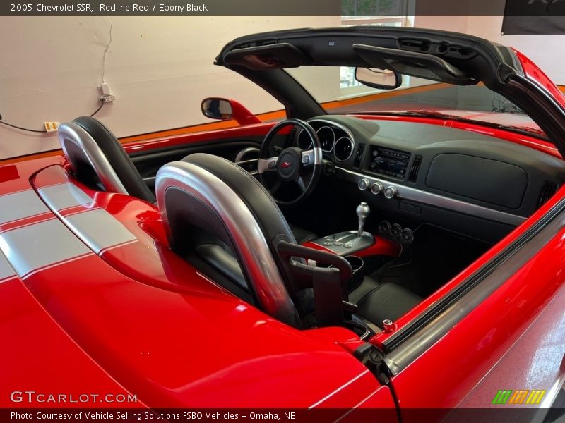 Redline Red / Ebony Black 2005 Chevrolet SSR