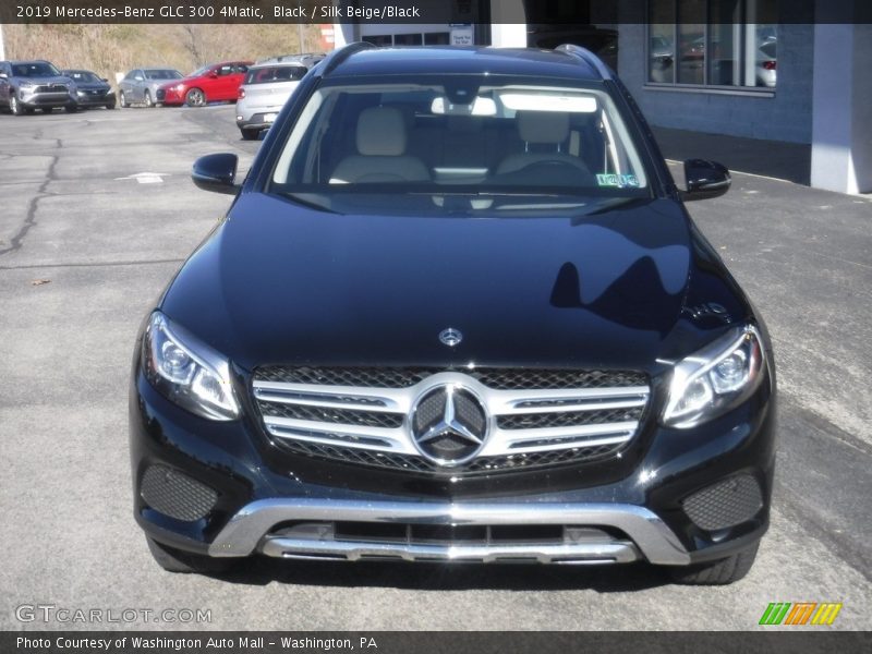 Black / Silk Beige/Black 2019 Mercedes-Benz GLC 300 4Matic