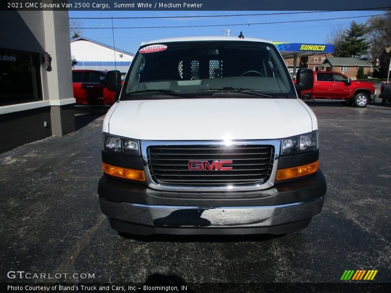 Summit White / Medium Pewter 2021 GMC Savana Van 2500 Cargo