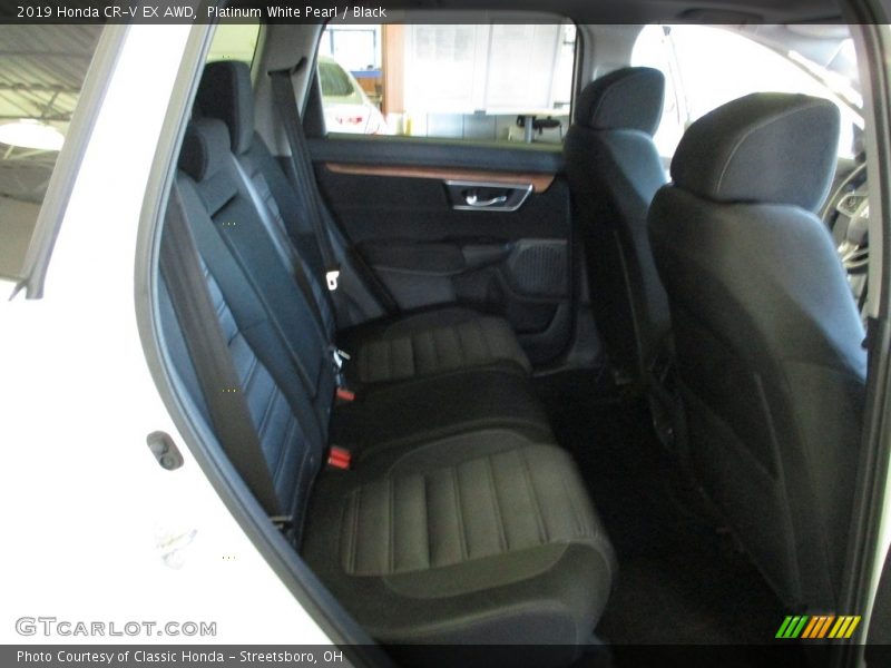 Platinum White Pearl / Black 2019 Honda CR-V EX AWD