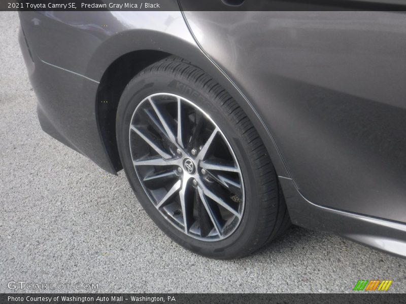 Predawn Gray Mica / Black 2021 Toyota Camry SE