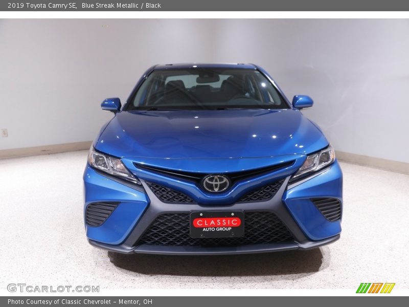 Blue Streak Metallic / Black 2019 Toyota Camry SE