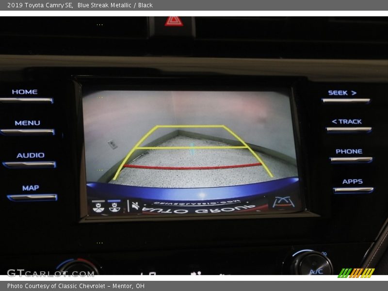 Blue Streak Metallic / Black 2019 Toyota Camry SE
