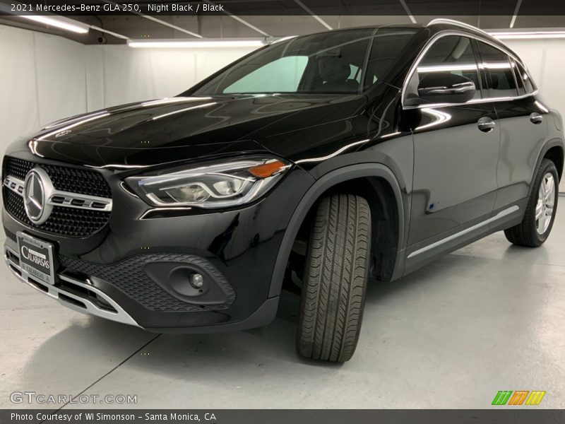 Night Black / Black 2021 Mercedes-Benz GLA 250