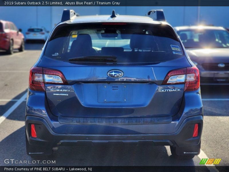 Abyss Blue Pearl / Titanium Gray 2019 Subaru Outback 2.5i Limited